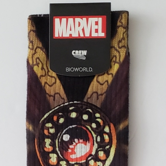 Marvel Spiderman Athletic Mens Crew Socks Sz 8-12 - Picture 1 of 4